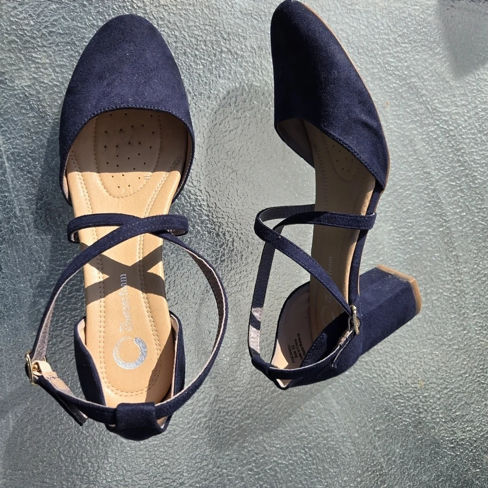 Circus Chic Sz 8.5 Navy Faux Suede Crisscross StrapWomen's Flats